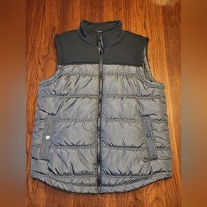 Rock & Republic Men's Medium Black Gray Full Zip Warm Winter Insulated Puff Vest